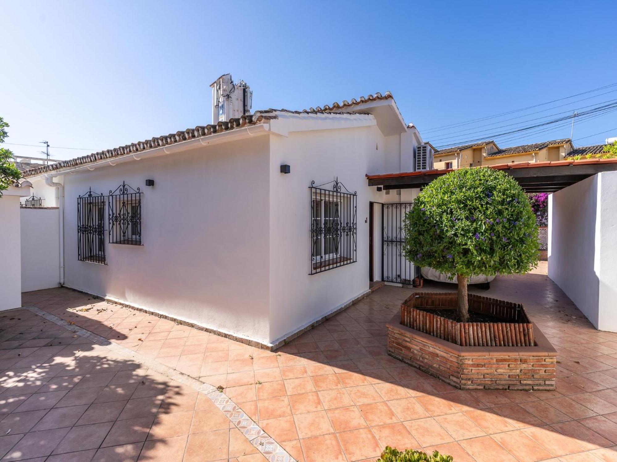 Pleasant With Terrace * Marbella